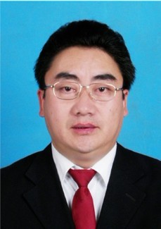com 张本忠简介 ----云南同胜律师事务所 高级合伙人,副主任,律师
